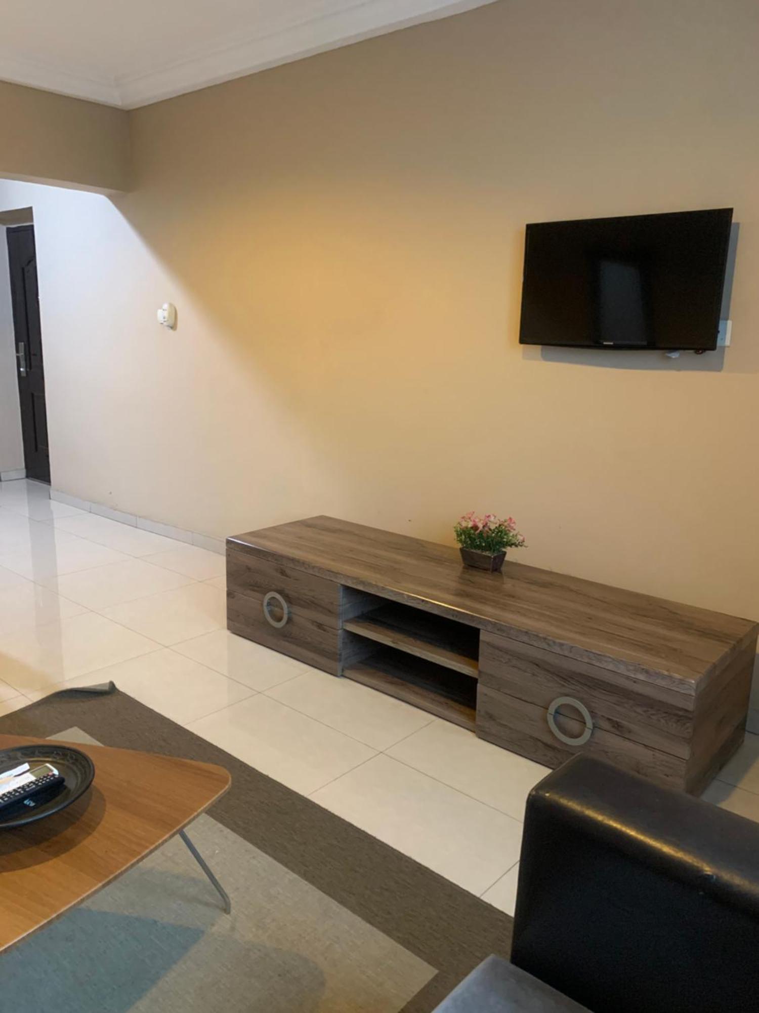 Manjaro Suites Akkra Exterior foto